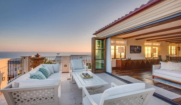 Purva Baroque Balcony View